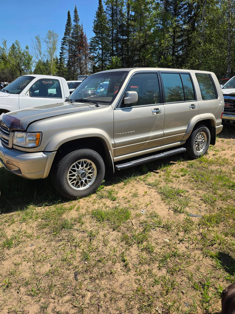 998–2002 Isuzu Trooper 4 Door SUV