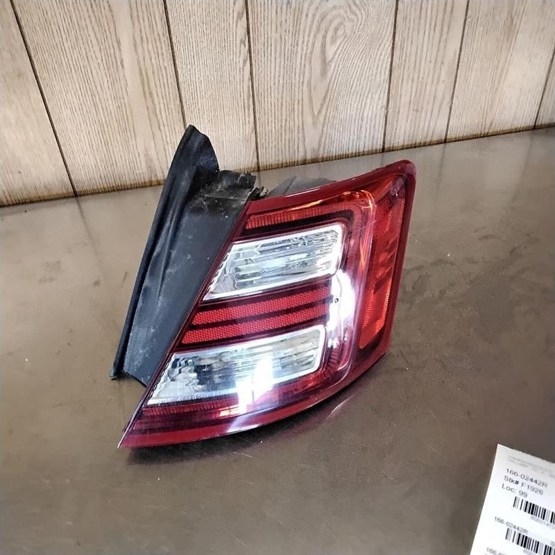 Tail Light Assembly FORD TAURUS Right 13 14 15 16 17 18 19