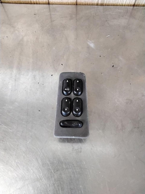 Door Switch Front FORD TAURUS 00 01 02 03 04 05 06 07