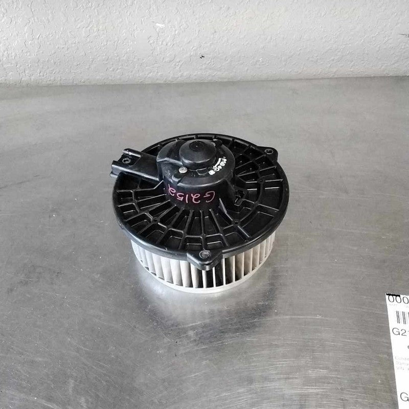 2004-2005 Mitsubishi Endeavor Blower Motor OEM#MR958965