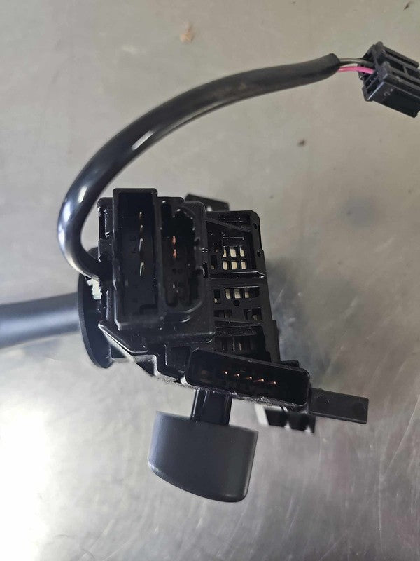2007-2014 Chevrolet Tahoe Combination Switch OEM#15849314