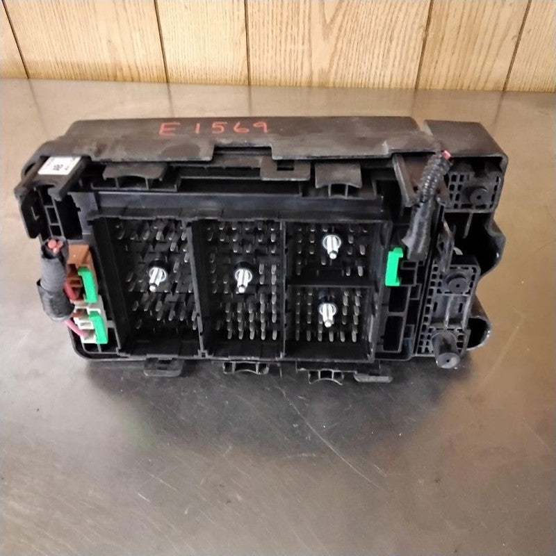 2002-2003 GMC Envoy Engine Fuse Box OEM#15196420