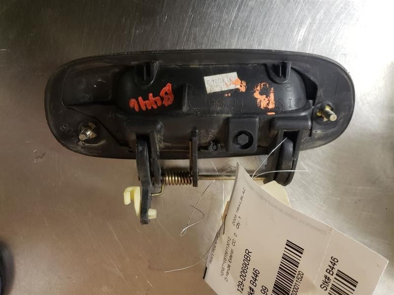 Outside Door Handle CHEVROLET TRAIL BLAZER (129 W.B.) Right 02 03 04 0