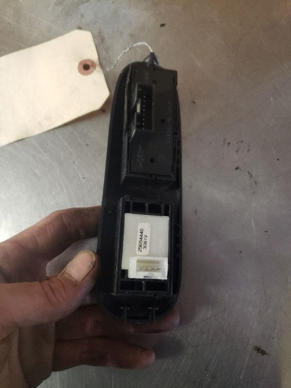 Heater A/c Control BUICK LESABRE 00 01 02 03 04 05