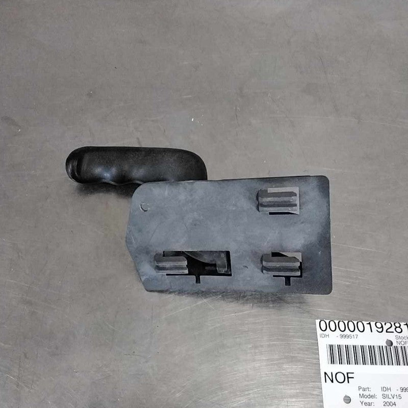 Inside Door Handle CHEVY SILVERADO 1500 99 00 01 02 03 04 05 06 07
