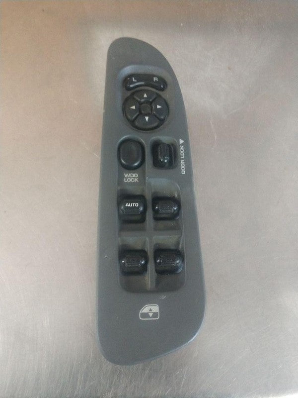 Door Switch Front DODGE DAKOTA 01 02 03 04
