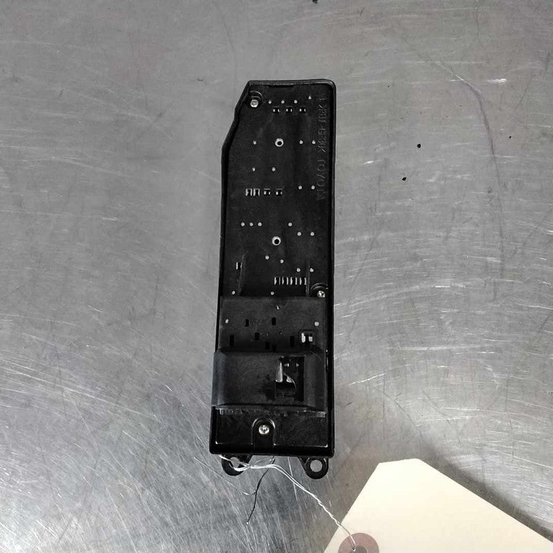 Door Switch Front SCION XA 05