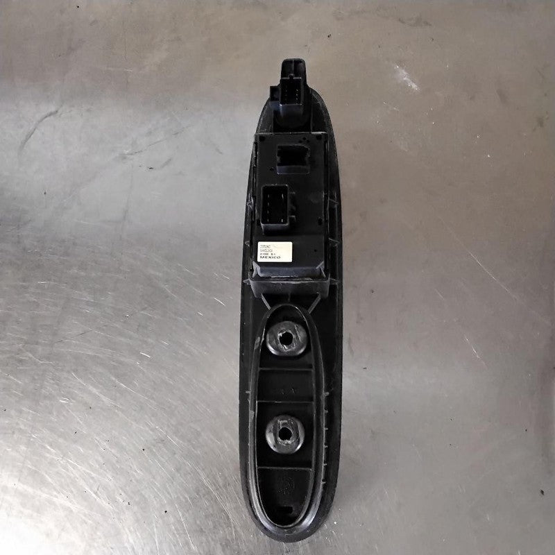 Door Switch Front CHEVY HHR 09 10 11