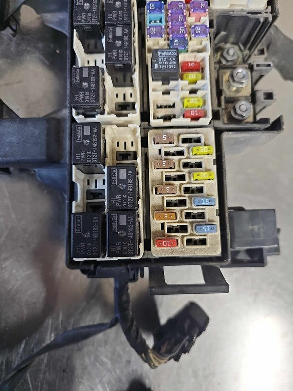 2015 Ford Mustang Engine Fuse Box OEM#FR3Z14290AX