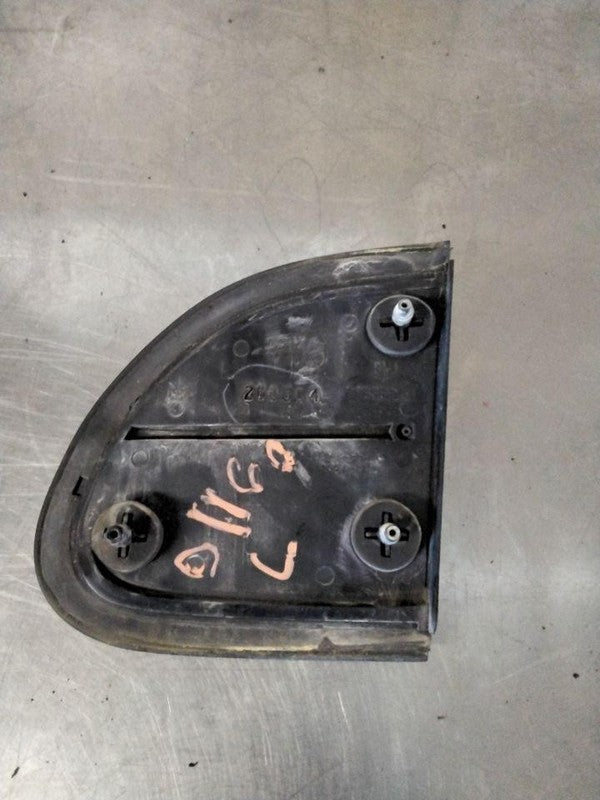 Tail Light Assembly CHEVY MALIBU Left 97 98 99 00 01 02 03 04 05