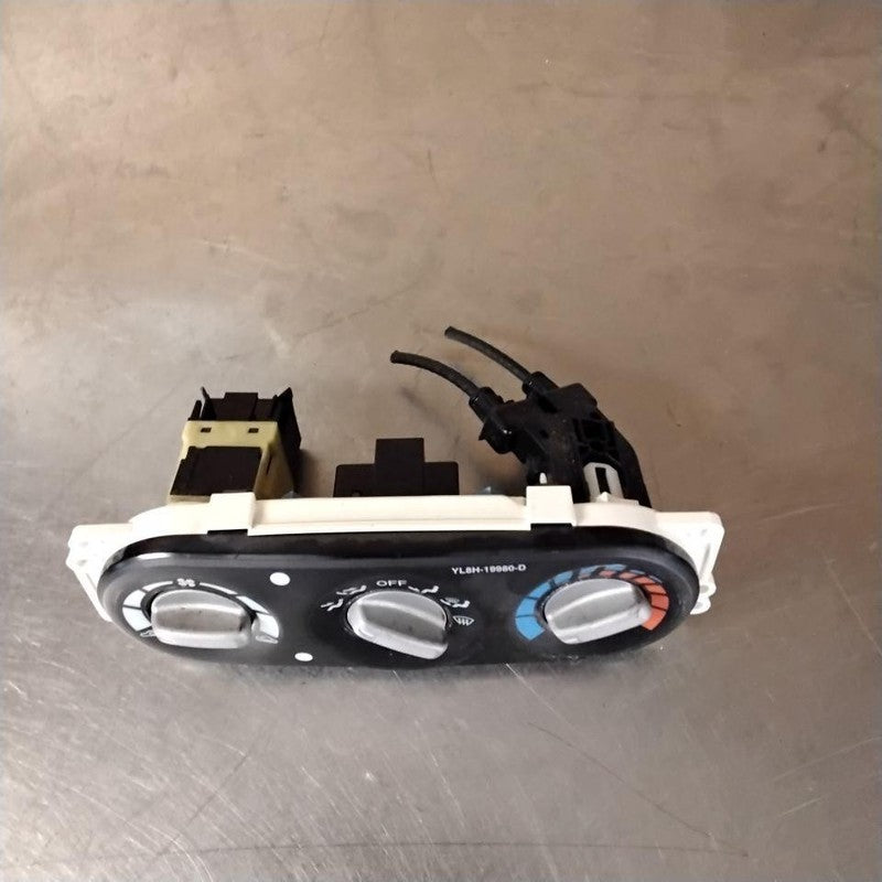Heater A/c Control MAZDA TRIBUTE 05 06