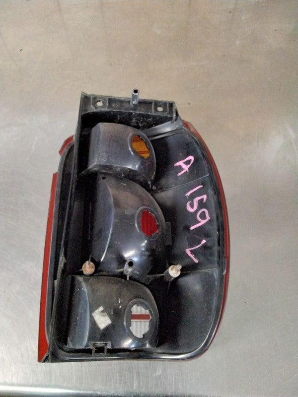 Tail Light Assembly FORD EXPLORER Left 98 99 00 01