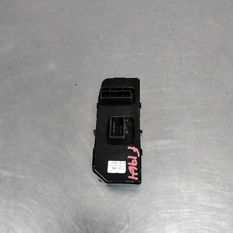Door Switch Front PONTIAC G6 05 06 07 08