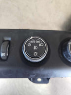 2015-2019 GMC Yukon XL 1500 Headlight Switch (dash Mtd) OEM#84472676