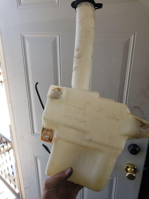 Washer Bottle BUICK LESABRE 00 01 02 03 04 05