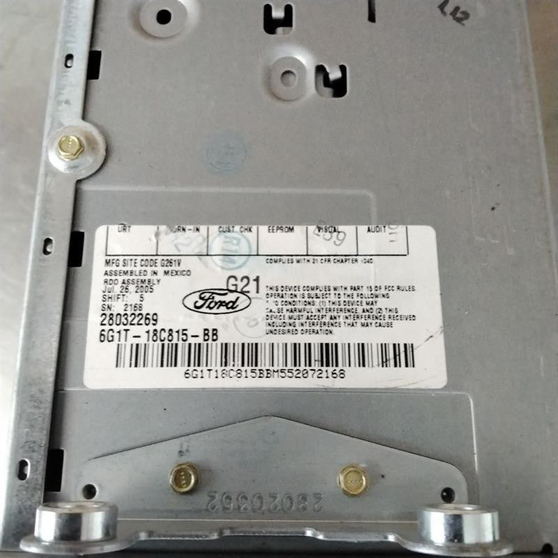 Audio & Visual Equip.(radio) FORD 500 06 07