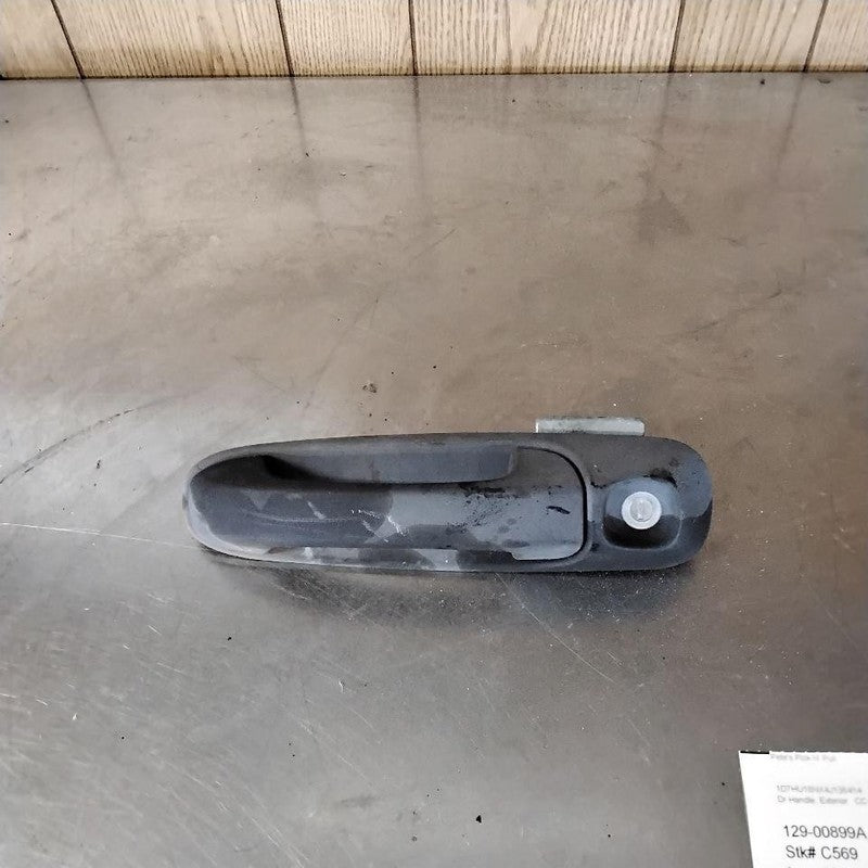 Outside Door Handle DODGE RAM PICKUP 1500 SERIES Left 02 03 04 05 06 0