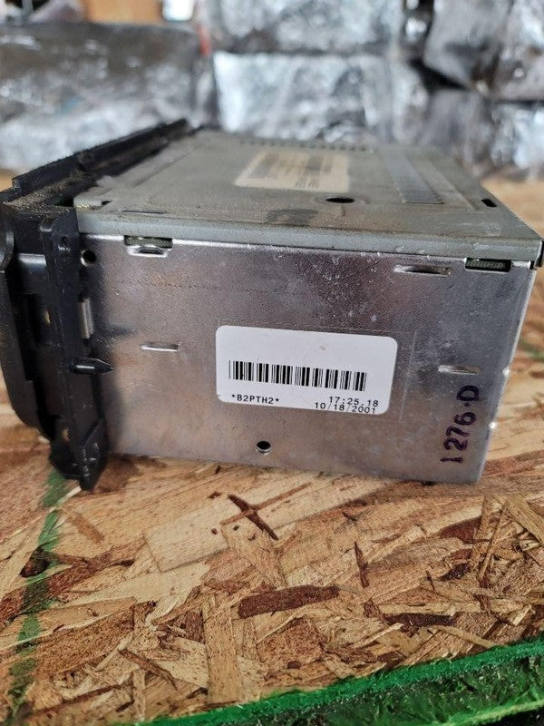 Audio & Visual Equip.(radio) CHRYSLER TOWN CNTRY 02 03 04 05 06 07
