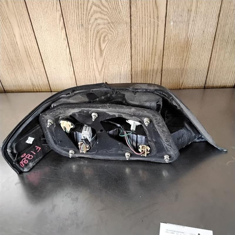 Tail Light Assembly ACURA TL Right 99 00 01