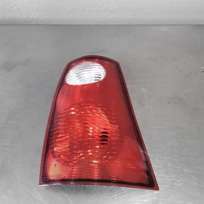 Tail Light Assembly FORD EXPLORER Right 01 02 03 04 05