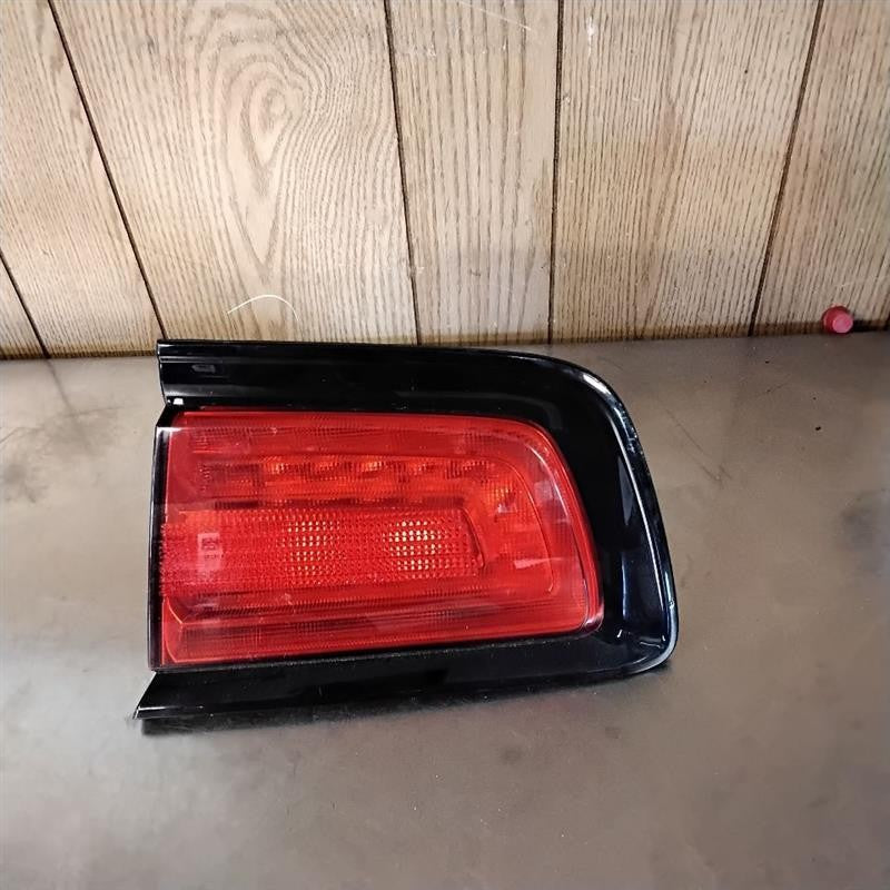Tail Light Assembly DODGE CHARGER Right 11 12 13 14