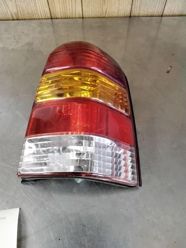 Tail Light Assembly FORD ESCAPE Right 01 02 03 04 05 06 07