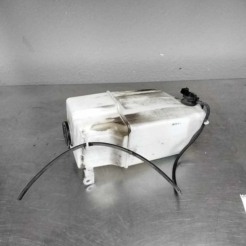 Washer Bottle TOYOTA TACOMA 05 06 07 08 09 10 11 12 13 14 15