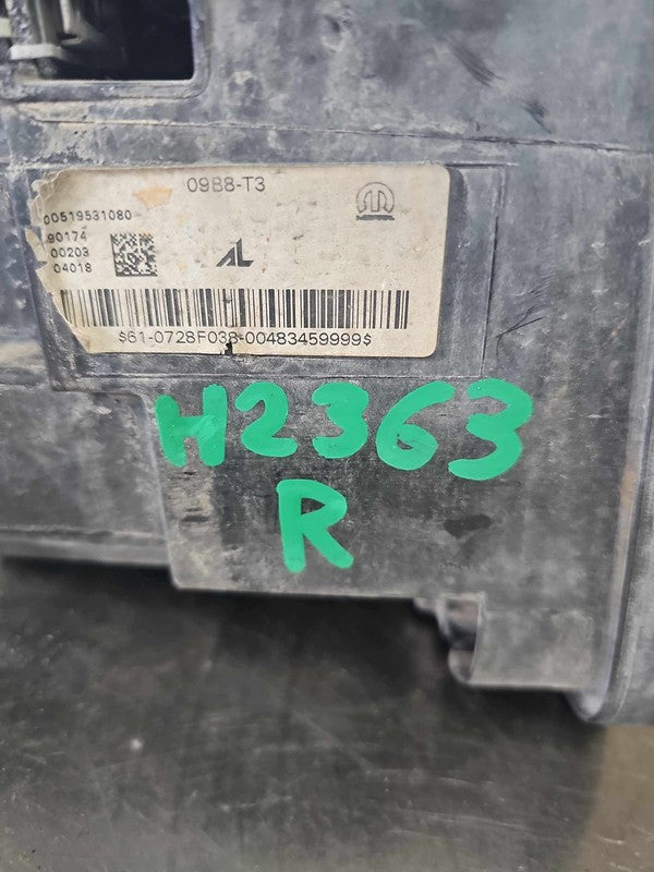 2015-2018 Jeep Renegade Right Headlamp Assembly OEM# 68256567AA #114-2