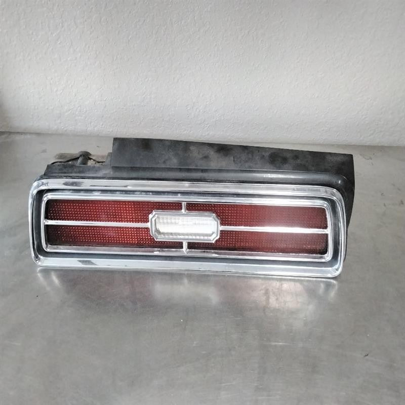 Tail Light Assembly FORD FULL SIZE Left 73 74