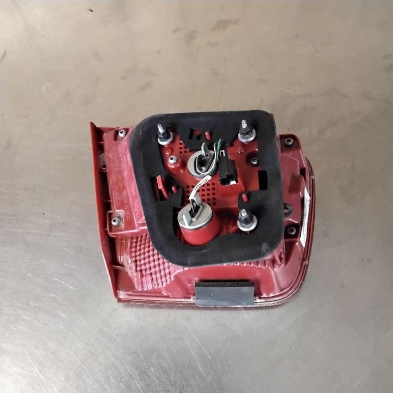 Tail Light Assembly CHEVY MALIBU Right 13 14 15 16