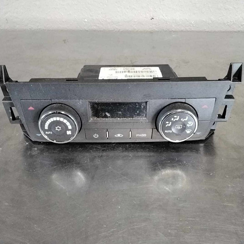 Heater A/c Control CADILLAC SRX 08 09