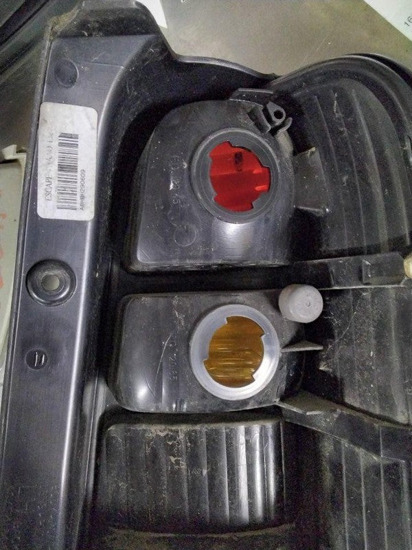 Tail Light Assembly FORD ESCAPE Left 01 02 03 04 05 06 07