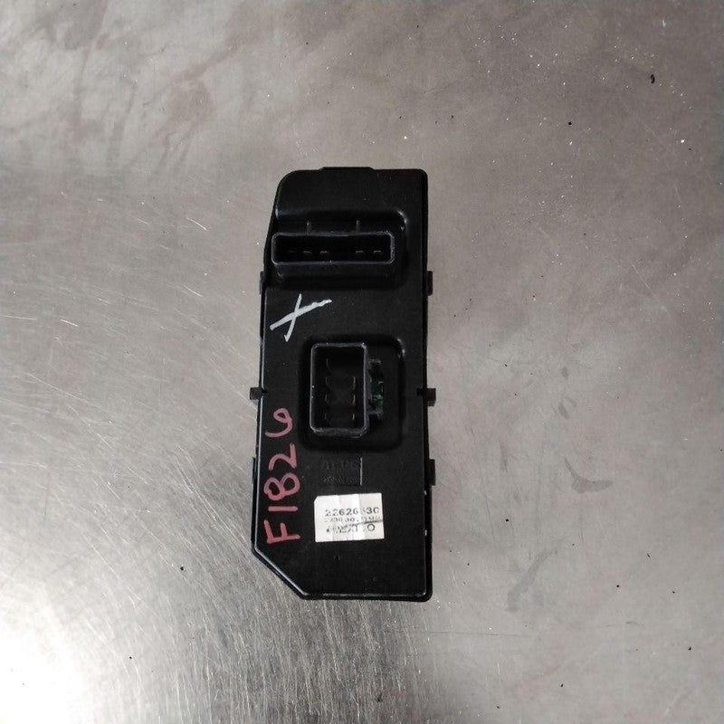 Door Switch Front PONTIAC G6 05 06 07 08