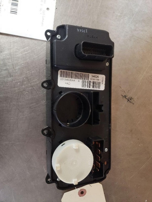 Heater A/c Control DODGE CARAVAN 04 05 06 07