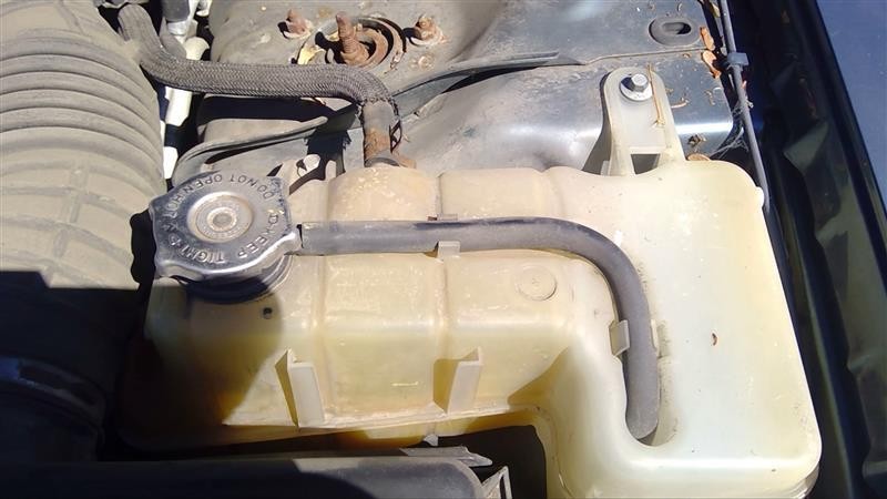 Coolant Recovery Bottle CHRYSLER 300 06 07 08 09 10