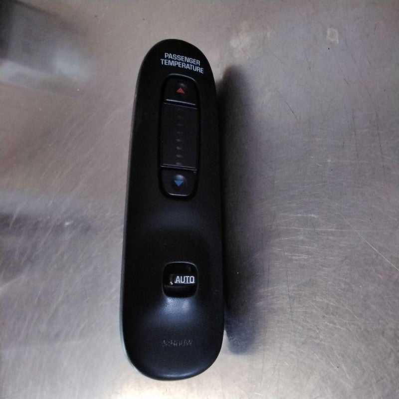 Heater A/c Control BUICK LESABRE 00 01 02 03 04 05