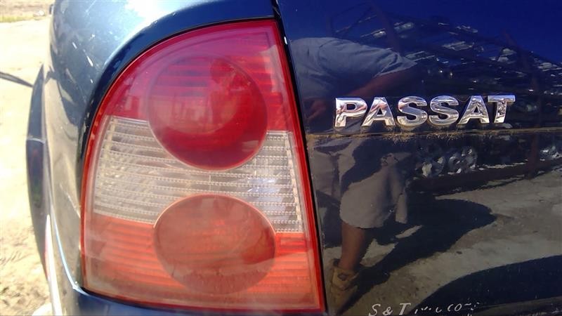 Tail Light Assembly VW PASSAT Left 01 02 03 04 05
