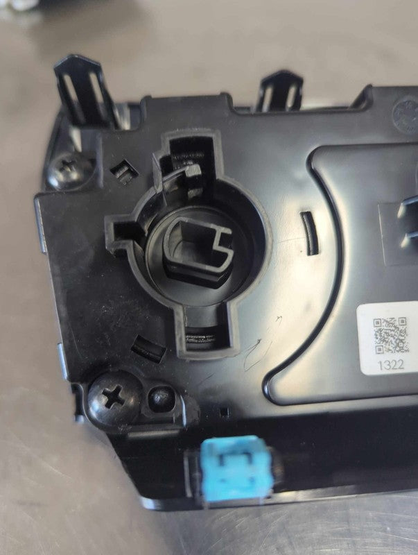 2017-2023 Subaru Impreza Heater A/C Control ID 72311FL50A