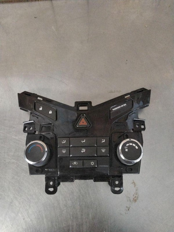 Heater A/c Control CHEVY CRUZE 11 12