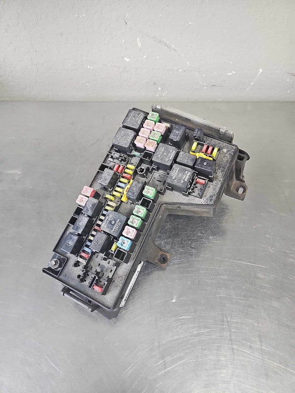 2005-2007 Dodge Dakota Engine Fuse Box OEM#56049575AF