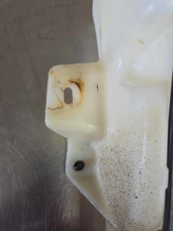Washer Bottle CHEVY SILVERADO 1500 07 08 09 10 11 12 13