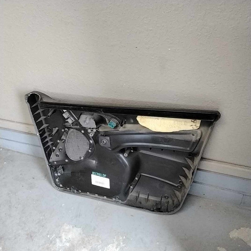 Front Door Trim Panel FORD FOCUS Left 00 01 02 03