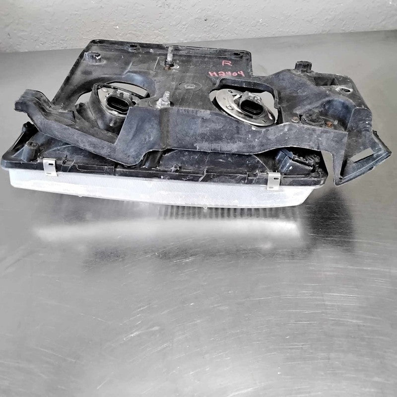 1995-2005 GMC Safari Right Headlamp Assembly OEM#16524092