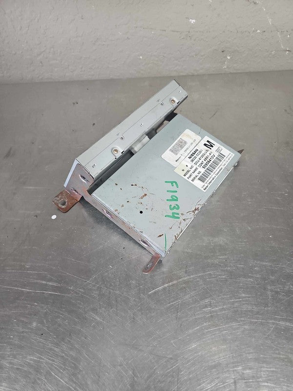 2004-2007 Nissan Armada Info-gps-tv Screen OEM#280917S200