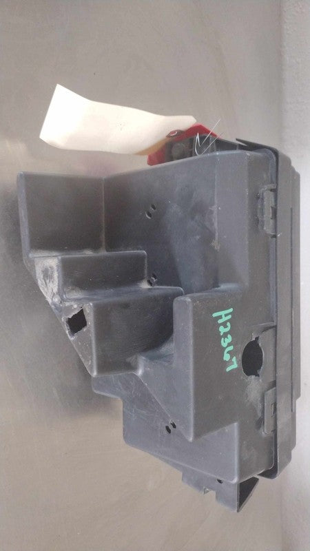 2003-2005 Buick Rendezvous Engine Fuse Box OEM#10338237