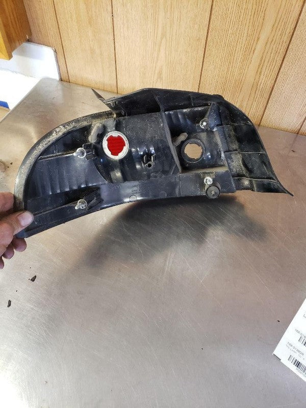 Tail Light Assembly MERCURY SABLE Right 00 01 02 03