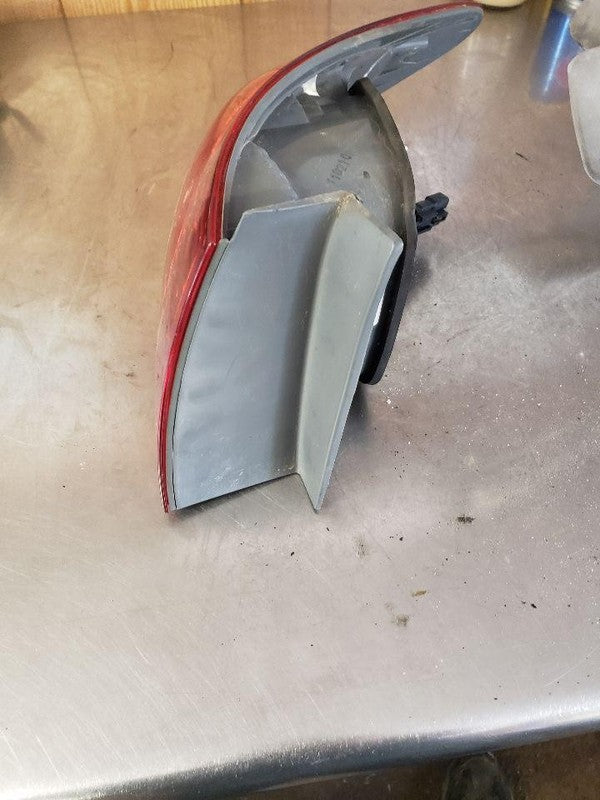 Tail Light Assembly HYUNDAI ELANTRA Left 07 08 09 10