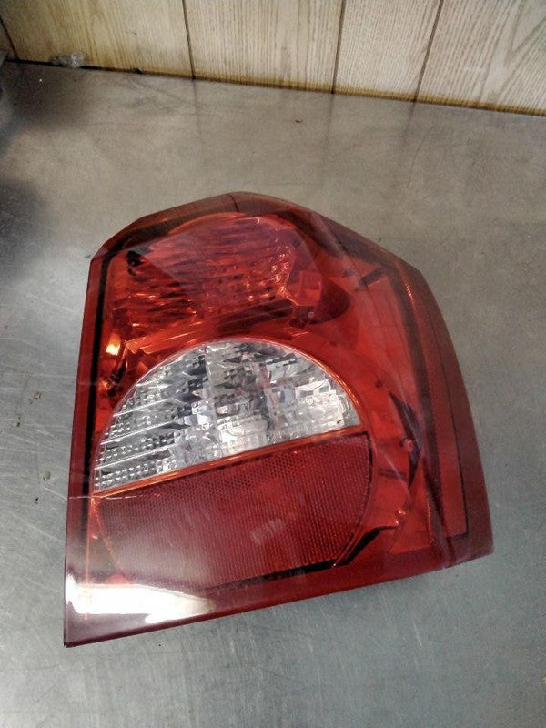 Tail Light Assembly DODGE CALIBER Right 08 09 10 11 12