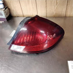 Tail Light Assembly FORD TAURUS Right 00 01 02 03