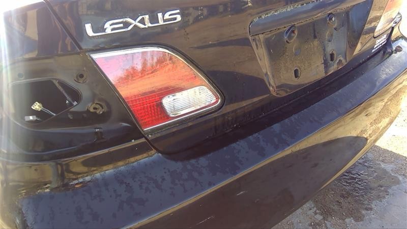 Tail Light Assembly LEXUS ES300 Left 02 03